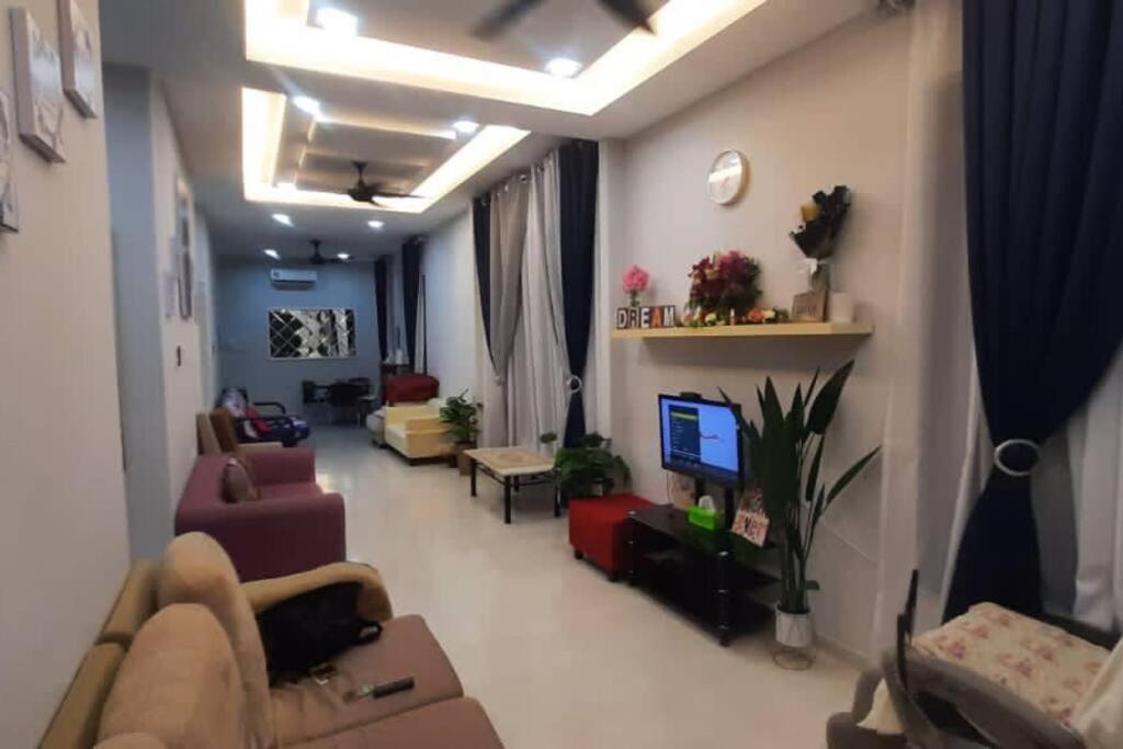 Homestay Restu Bonda Kampung Cerang Ruku Exterior photo